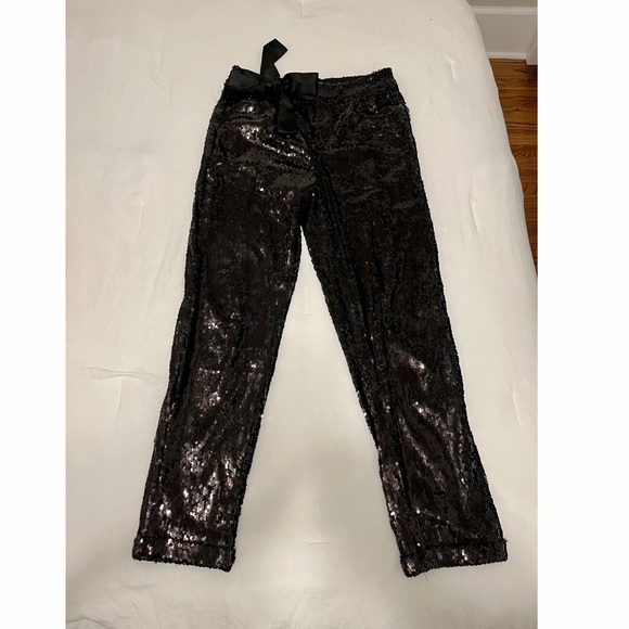 Sequin Pants with Bow - Picture 2 of 3